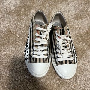 Burberry Larkhall Vintage Check Canvas Sneakers